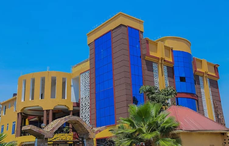 Kamwe Kamwe Hotel and Spa in Kasese