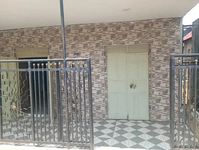 City Bar and Lodge in Kasese